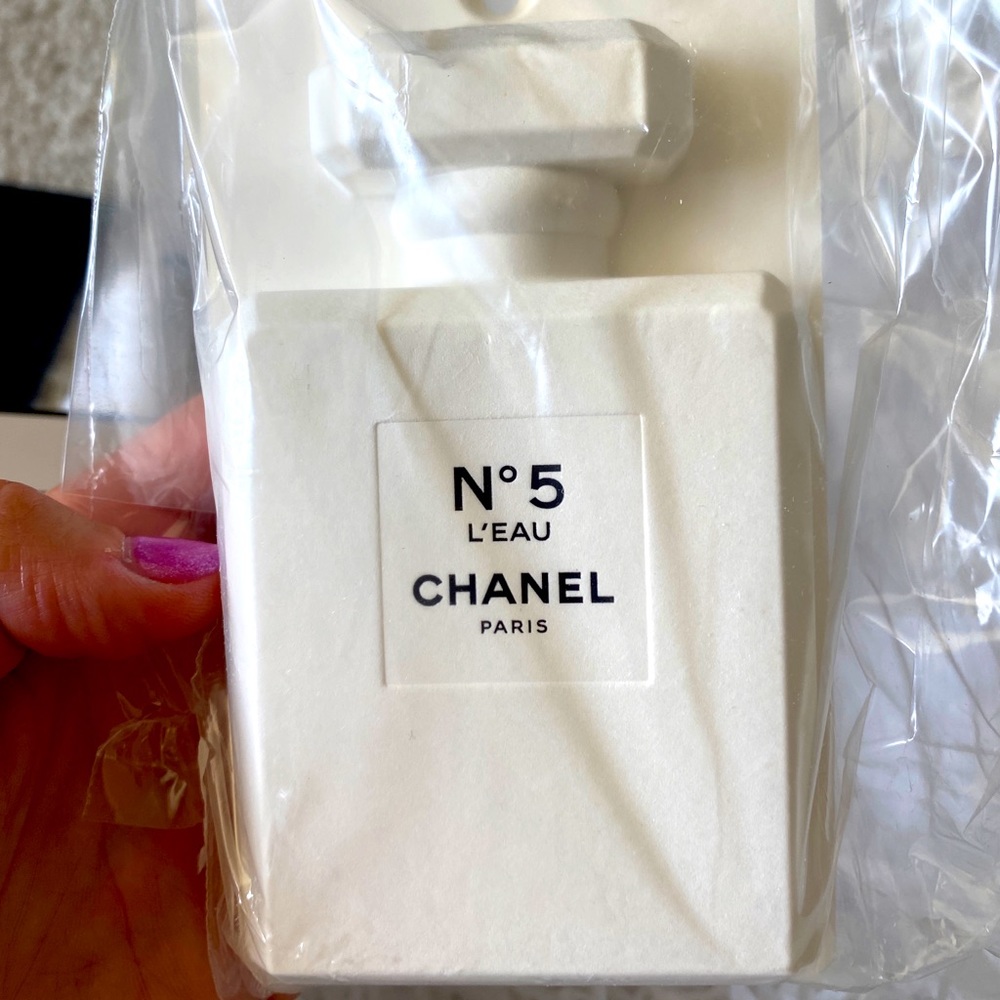 Chanel No5 L’EAU Perfume.  LIMITED EDITION 💞
